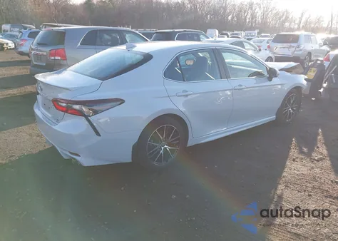 2022 Toyota Camry Se Awd z USA, uszkodzony, nr VIN 4T1G11BK4NU072539